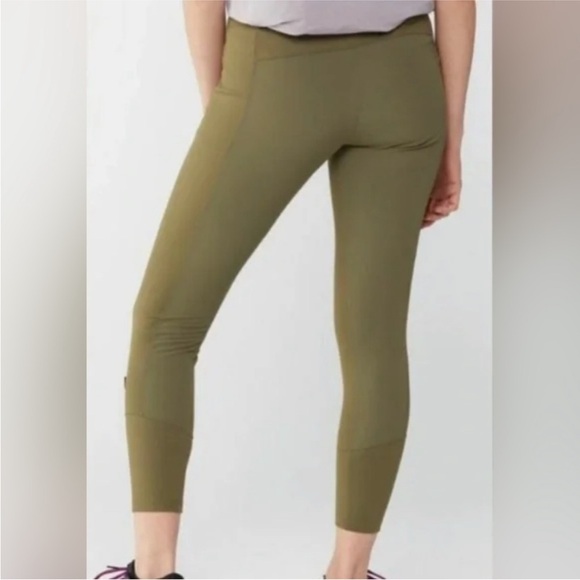 REI Pants - REI co-op flags hybrid tight Olive Green Women's workout pants Leggings xs